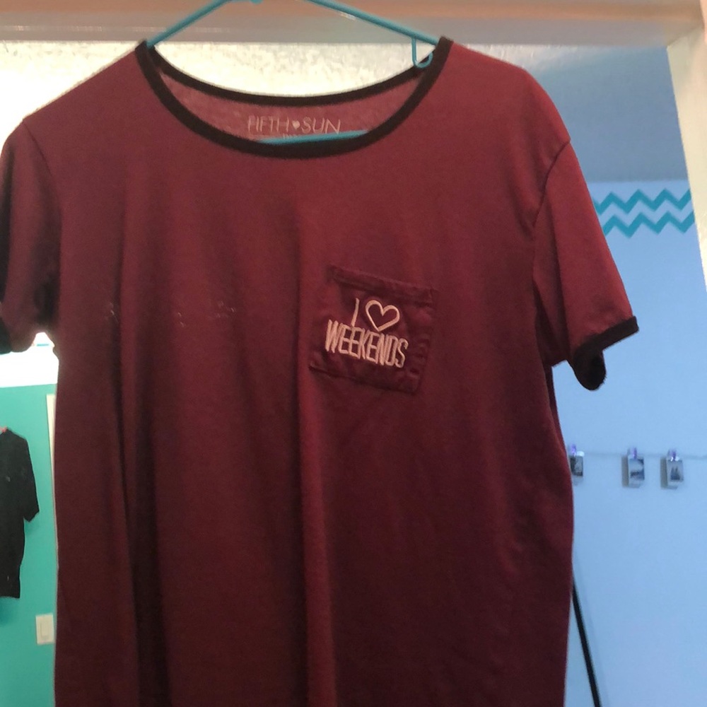 i heart weekends short sleeve tee